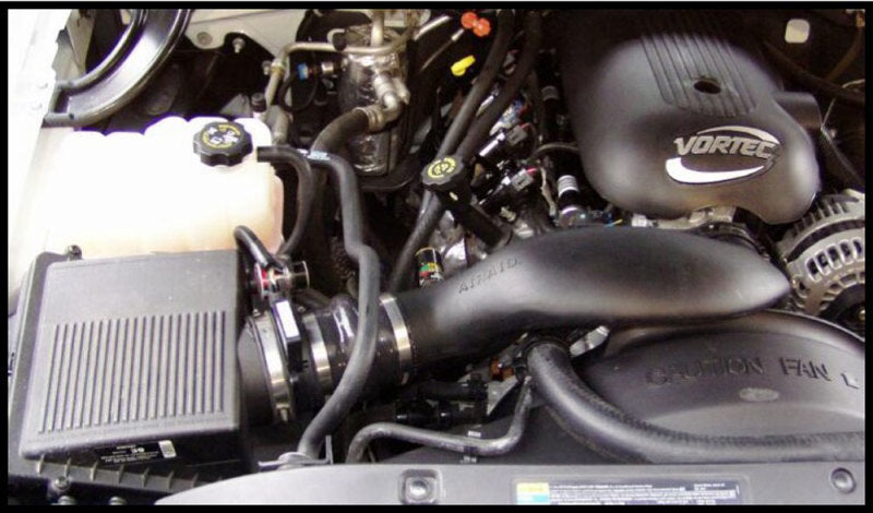 Airaid 99-04 Chevy / GMC / Cadillac 4.8/5.3/6.0L Airaid Jr Intake Kit - Dry / Red Media - Striker Modified