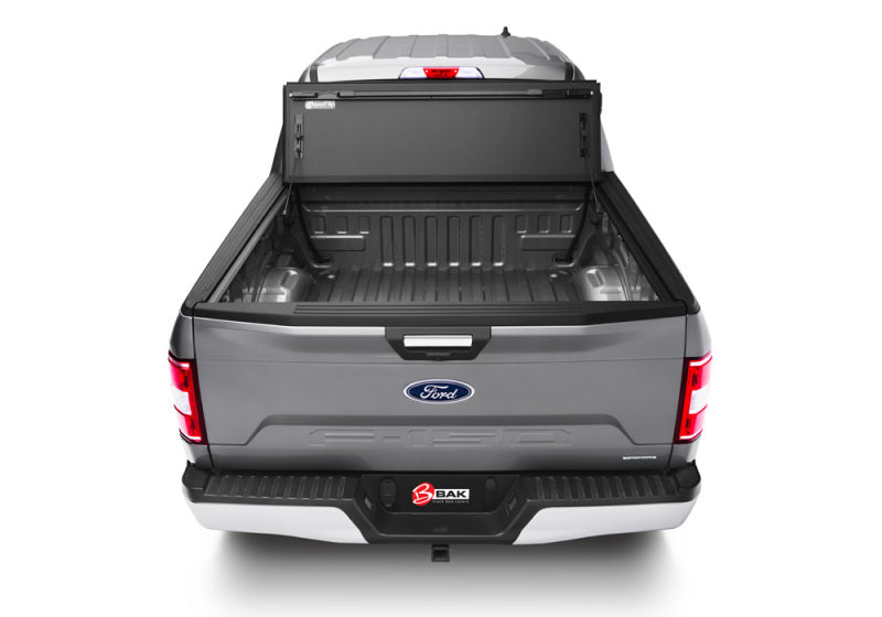 BAK 21-22 Ford F-150 (Incl. 2022 Lightning) BAKFlip MX4 5.7ft Bed Cover - Matte Finish - Striker Modified