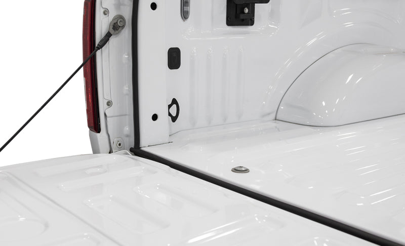 Access Accessories TRAILSEAL Tailgate Gasket 1 Kit Fits All Pickups - Striker Modified