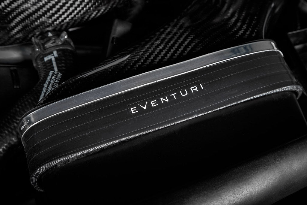 Eventuri Mercedes GLC63S AMG Black Carbon Intake System