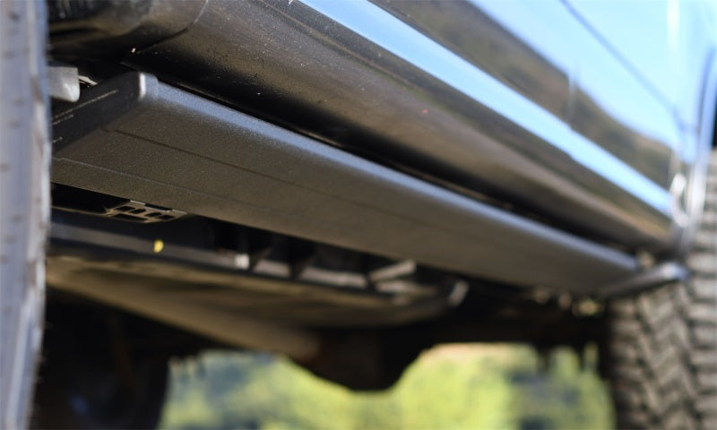 AMP Research 15-20 Chevy/GMC Silverado 2500-3500/Sierra 2500-3500/Crew & Double Cab PowerStep - Striker Modified