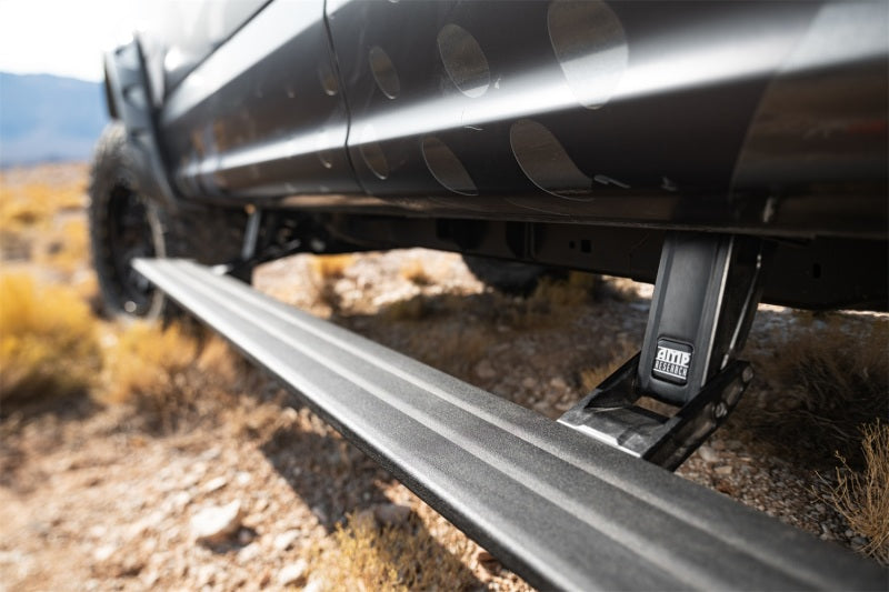 AMP Research 15-20 Chevy/GMC Silverado 2500-3500/Sierra 2500-3500/Crew & Double Cab PowerStep - Striker Modified