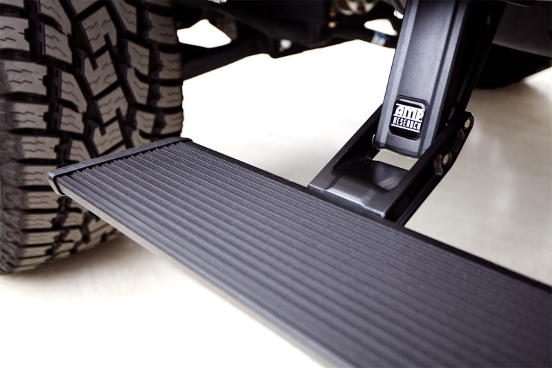 AMP Research 2019 Chevy Silverado 1500 Crew PowerStep Xtreme - Black (Incl OEM Style Illumination) - Striker Modified