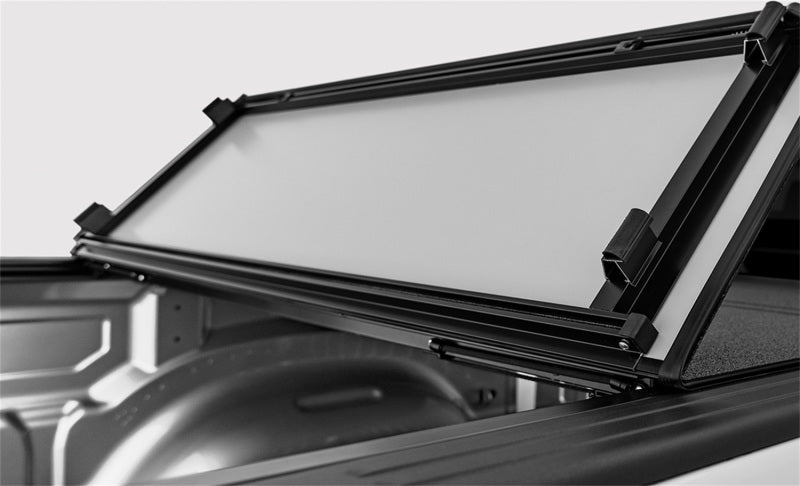 Access LOMAX Stance Hard Cover 19+ Chevy/GMC Full Size 1500 5ft 8in Box Black Urethane - Striker Modified