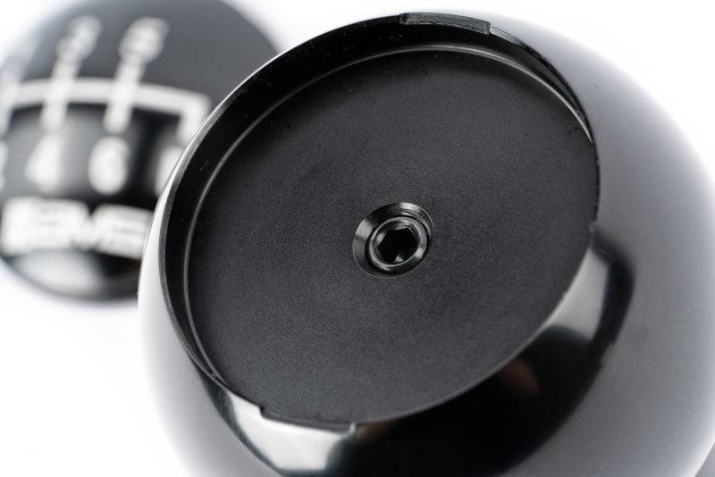 AMS Performance Subaru WRX/STi 6-Speed Billet Shift Knob (Incl Red, Black, & Gunmetal Cap) - Striker Modified