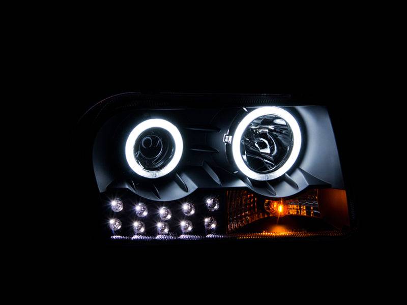 ANZO 2005-2010 Chrysler 300 Projector Headlights w/ Halo Black (Does Not Fit S Models) - Striker Modified