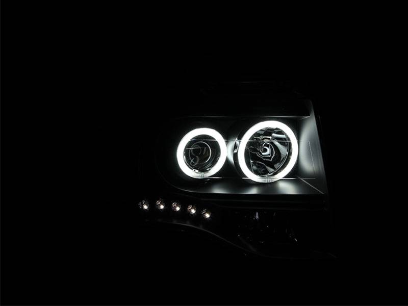 ANZO 2007-2014 Ford Expedition Projector Headlights w/ Halo Black - Striker Modified