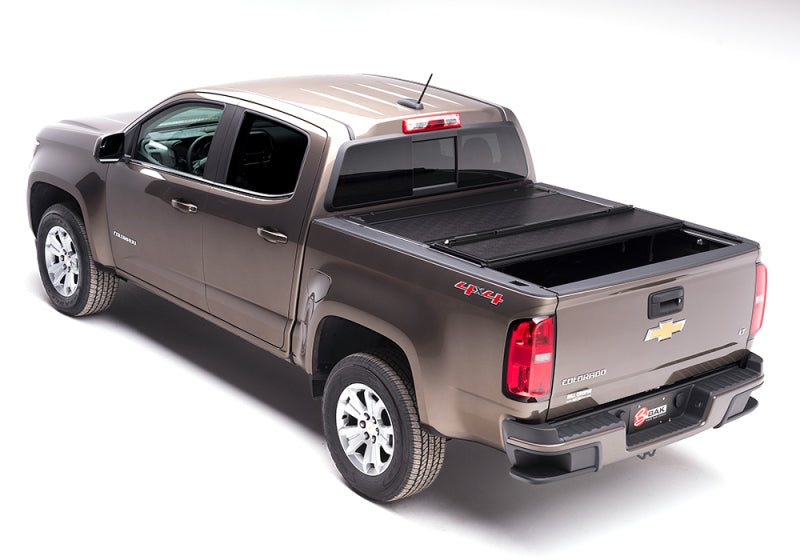 BAK 2023+ Chevy Colorado Crew Cab 5.2ft Bed BAKFlip G2 - Striker Modified
