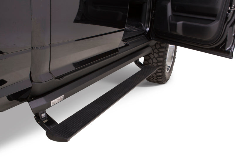 AMP Research 2018 Dodge Ram Crew Cab PowerStep XL - PNP - Striker Modified
