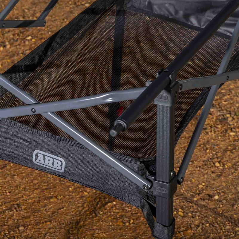 ARB Pinnacle Camp Table - Striker Modified