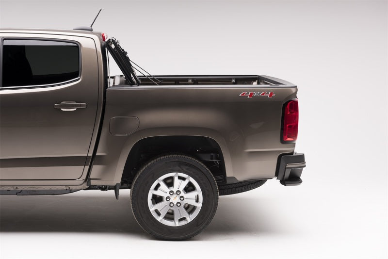 BAK 2023+ Chevy Colorado Crew Cab 5.2ft Bed BAKFlip G2 - Striker Modified