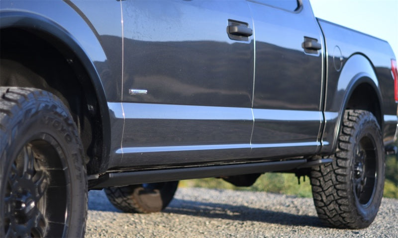 AMP Research 15-20 Chevy/GMC Silverado 2500-3500/Sierra 2500-3500/Crew & Double Cab PowerStep - Striker Modified