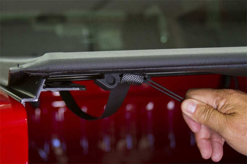 Access Literider 99-06 Chevy/GMC Full Size 6ft 6in Stepside Bed (Bolt On) Roll-Up Cover - Striker Modified