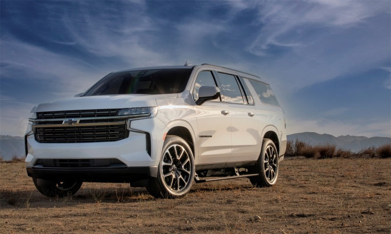 AMP Research 21-23 Chevrolet Suburban/Tahoe / 21-23 GMC Yukon (Incl. XL) PowerStep - Black - Striker Modified