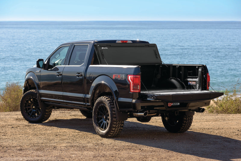 BAK 21-22 Ford F-150 (Incl. 2022 Lightning) BAKFlip MX4 5.7ft Bed Cover - Matte Finish - Striker Modified