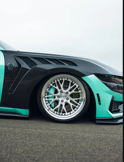 s650 GT4-R GTD Dry Carbon Fiber Fenders