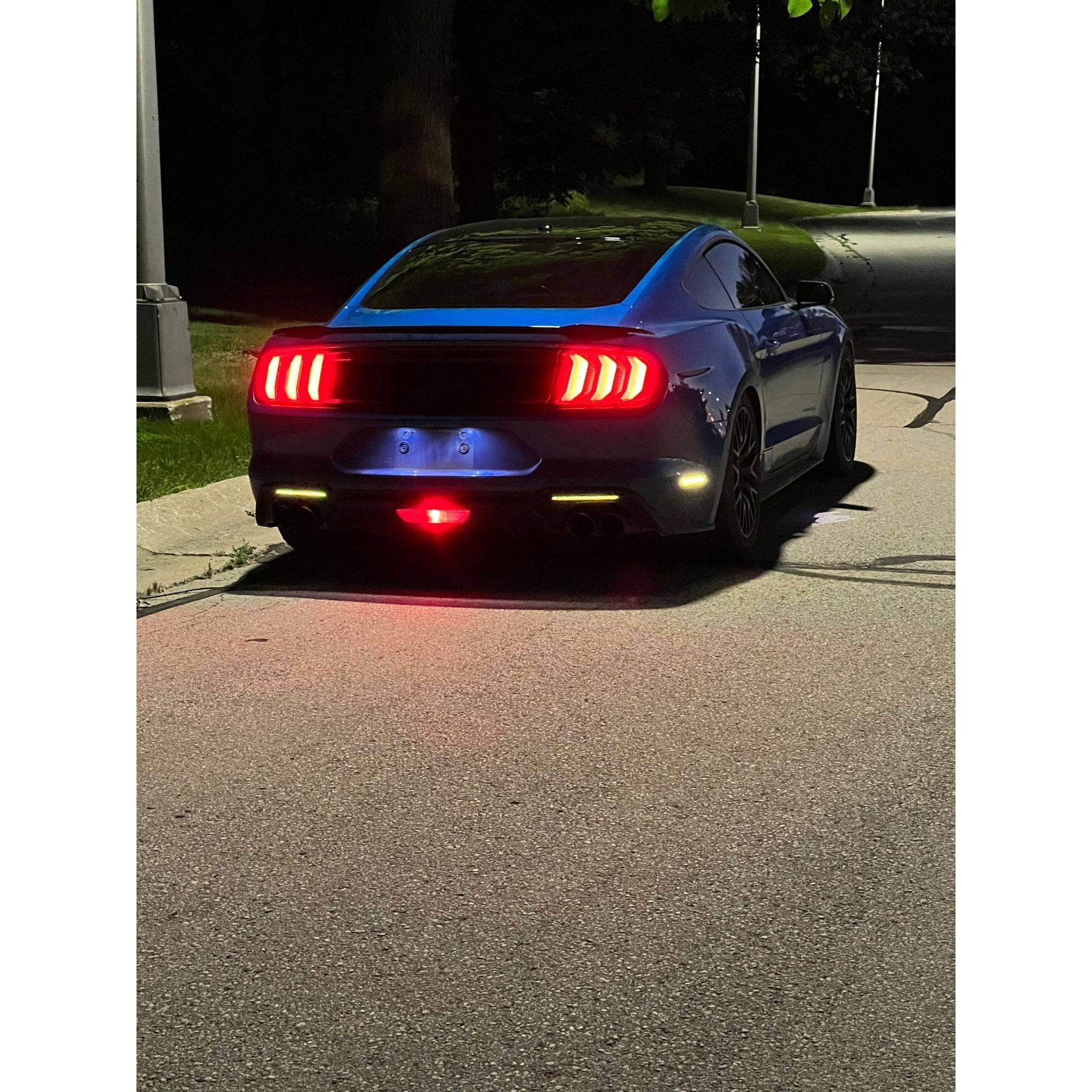 2018+ RGB Rear Reflectors - Striker Modified