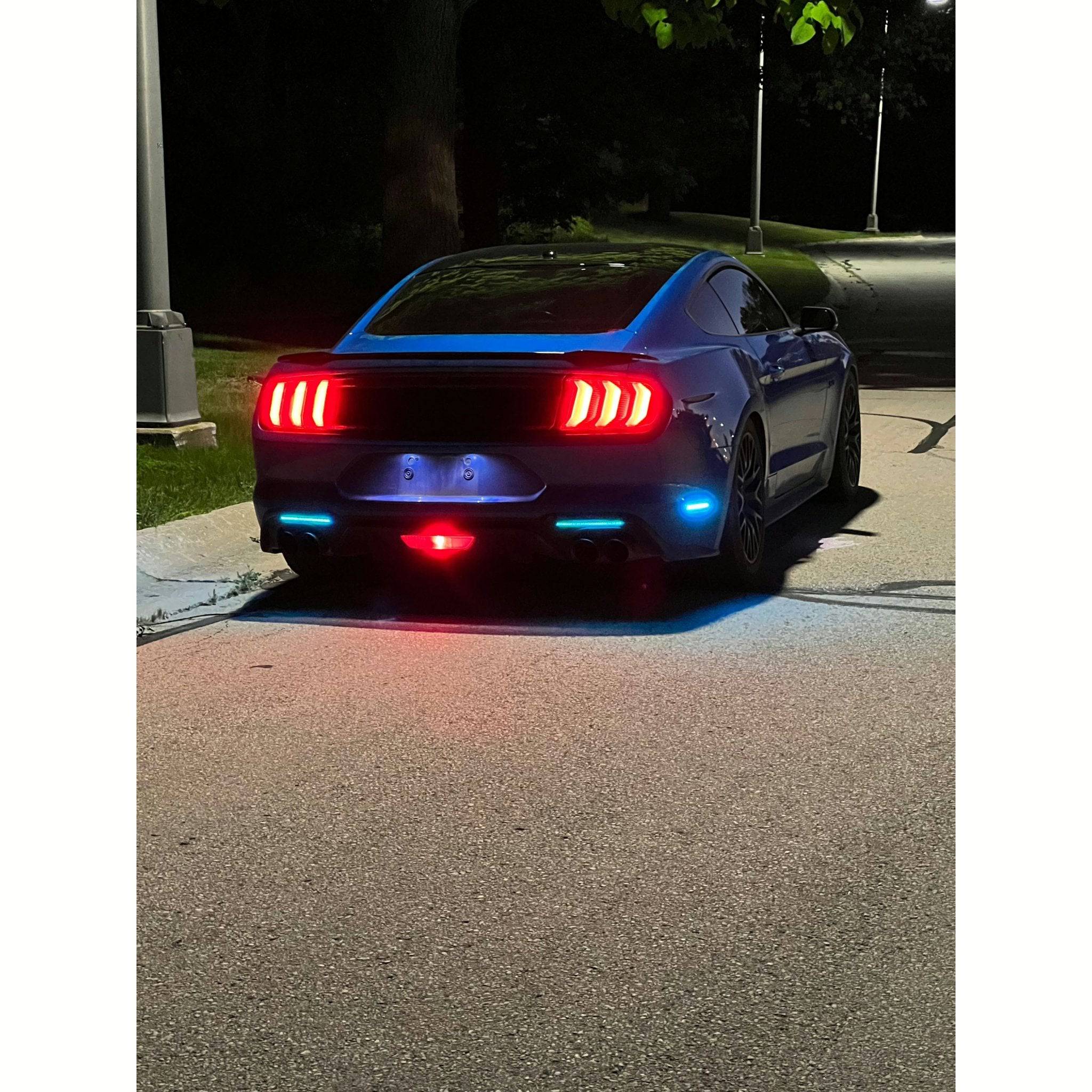 2018+ RGB Rear Reflectors - Striker Modified