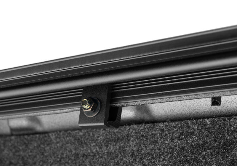 BAK 88-13 Chevy Silverado/GM Sierra Revolver X4s 6.6ft Bed Cover (2014 HD /2500 /3500) - Striker Modified