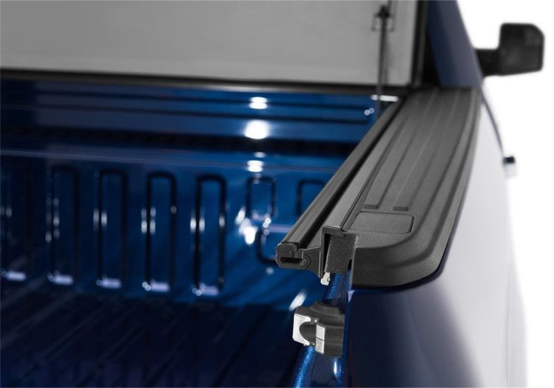 BAK 15-20 Ford F-150 5ft 6in Bed BAKFlip FiberMax - Striker Modified