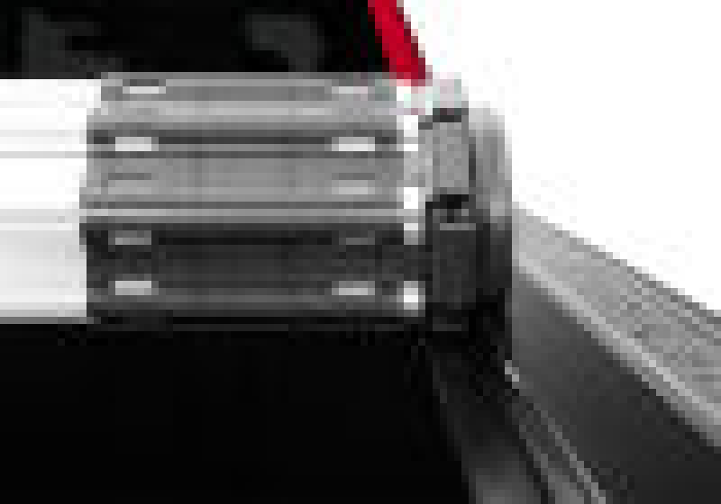 BAK 19-20 Chevy Silverado 5ft 8in Bed (New Body Style) Revolver X2 - Striker Modified