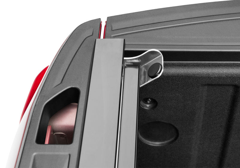 BAK 19-20 Chevy Silverado 5ft 8in Bed (New Body Style) Revolver X2 - Striker Modified