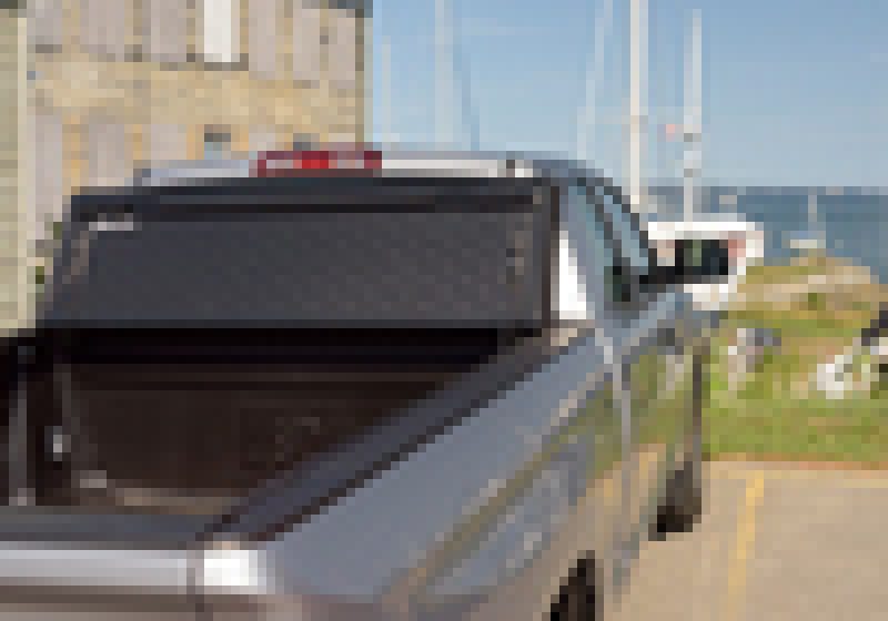 BAK 07-20 Toyota Tundra (w/ OE Track System) 5ft 6in Bed BAKFlip G2 - Striker Modified