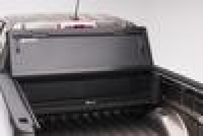 BAK 15-20 Chevy Colorado/GMC Canyon 5ft Bed BAKFlip G2 - Striker Modified