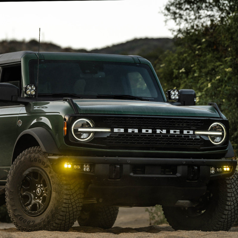 Baja Designs 21-22 Ford Bronco w/Steel Bumper S2 SAE Sportsmen Fog Pocket Light Kit - Amber - Striker Modified
