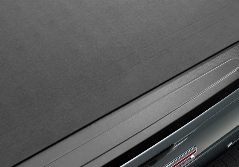 BAK 88-13 Chevy Silverado/GM Sierra Revolver X4s 6.6ft Bed Cover (2014 HD /2500 /3500) - Striker Modified