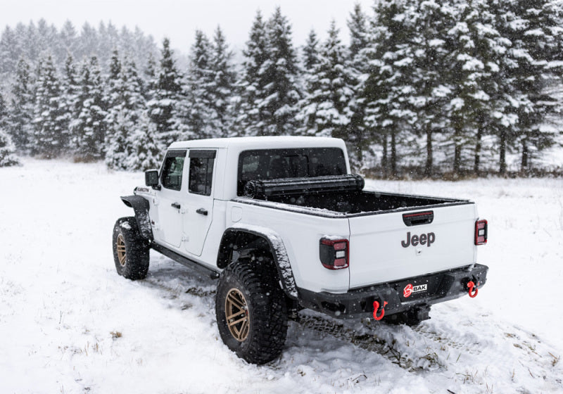 BAK 20-21 Jeep Gladiator Revolver X4s 5ft Bed Cover - Striker Modified