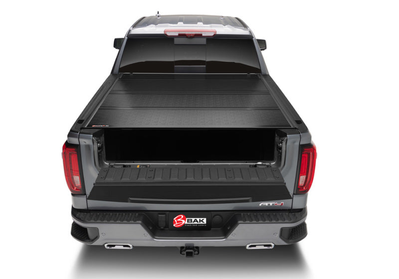 BAK 19-20 Chevy Silverado 6ft 6in Bed 1500 (New Body Style) BAKFlip G2 - Striker Modified