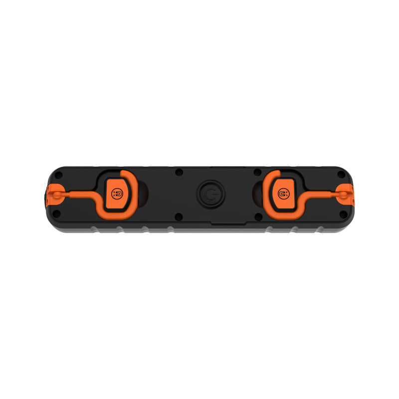 ARB Adventure Light 600 Ac/Dc Recharge Usa - Striker Modified