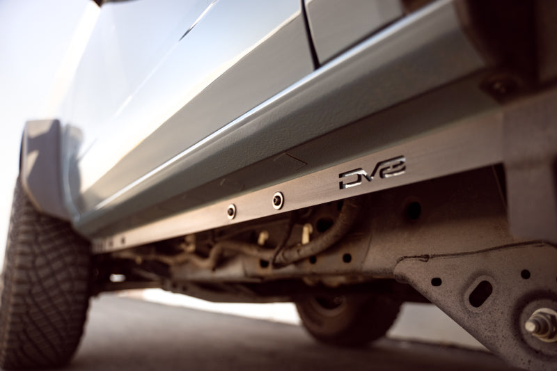 DV8 Offroad 21-23 Ford Bronco 2-Door Pinch Weld Covers - Striker Modified