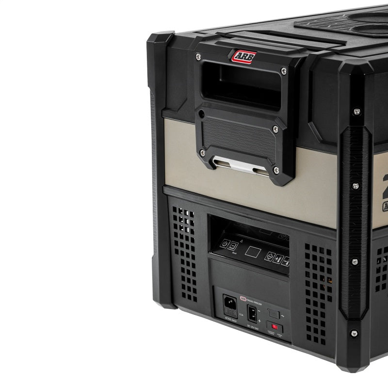 ARB Zero Fridge Freezer, Single Zone, 38QT - Striker Modified