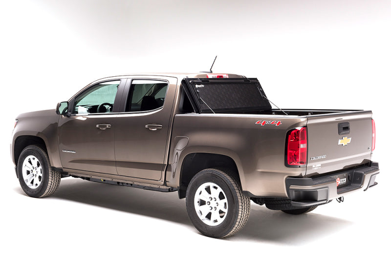 BAK 15-20 Chevy Colorado/GMC Canyon 5ft Bed BAKFlip G2 - Striker Modified